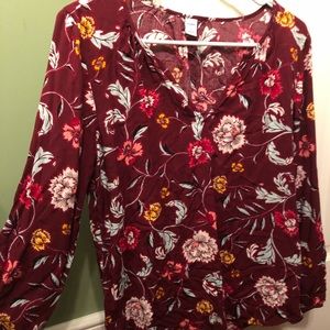 Old navy floral blouse